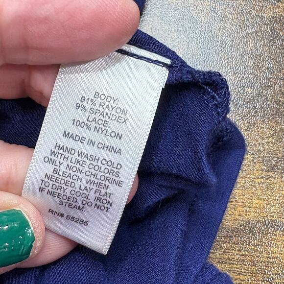 Express Size M Tank Top Camisole Y2K Lace Trim Blue Black Cross Back - Picture 5 of 12